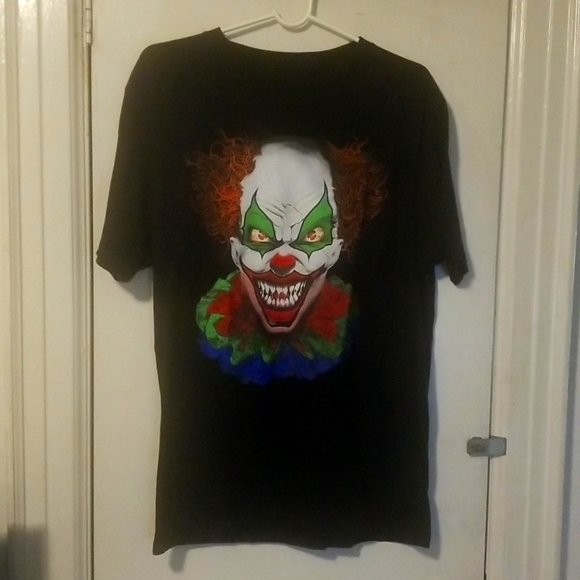 Celebrate Halloween Clown T-Shirt - Picture 1 of 4